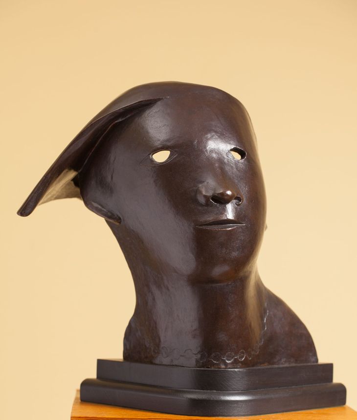 Maska s náhrdelníkem - 1